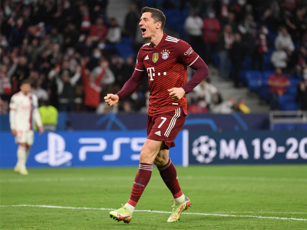 欧冠半决赛进球之王：C罗傲视群雄，梅西与莱万紧追其后